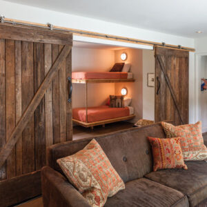 Farmhouse Style 2020 - Image 3
