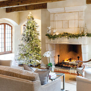 The Cottage Journal Country Cottage Christmas 2020 - Image 6