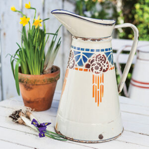 outdoor tea pot and plant