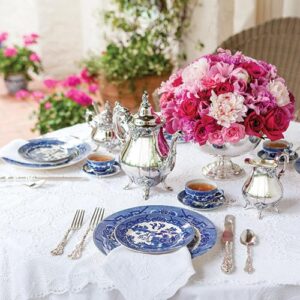 Porch tea tablescape