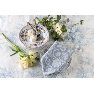 Busatti Place Mat & Napkin 8-Piece Bundle in 'Victoria Blue & Cream' - Image 5