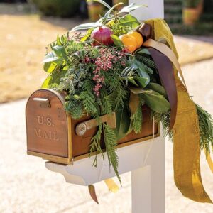 Christmas decorated mailbox