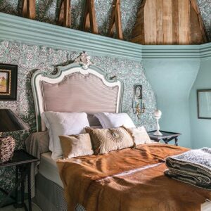 Houmeliere Bedroom