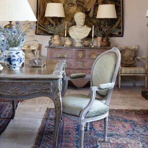 Victorian Desk area