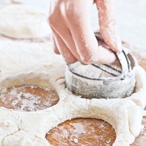 Biscuit cutter