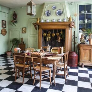 Victorian dining room