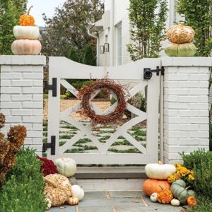 Pumpkin Porch front gate