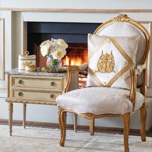 smith house fireplace seating