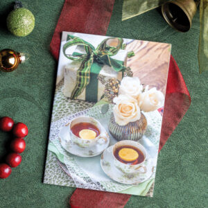 Alternative view of Southern Lady's Exclusive Festive Wishes Note Cards