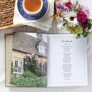 The Collected English Cottage