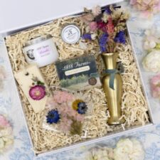 1818 Farms + Southern Lady Custom Gift Box