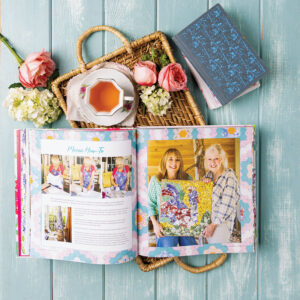 Southern Mirror How To with Flowers and Tea