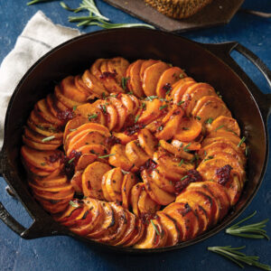 Potatoes in cast iron