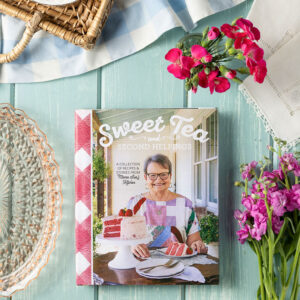 Mama Sue flat lay