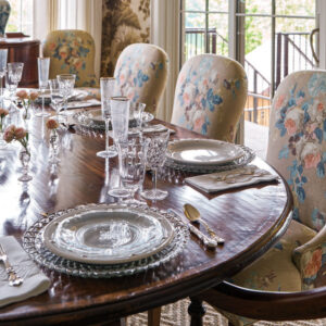 Dining room setting