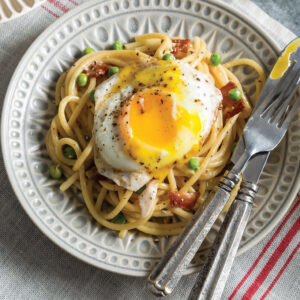 Pasta with egg on top