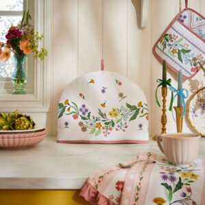 Flower petals Tea Cosy with pink, yellow, green