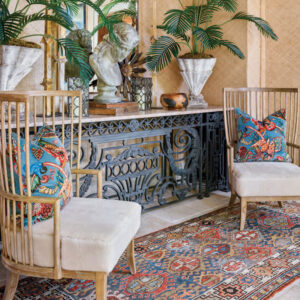 entryway with chairs