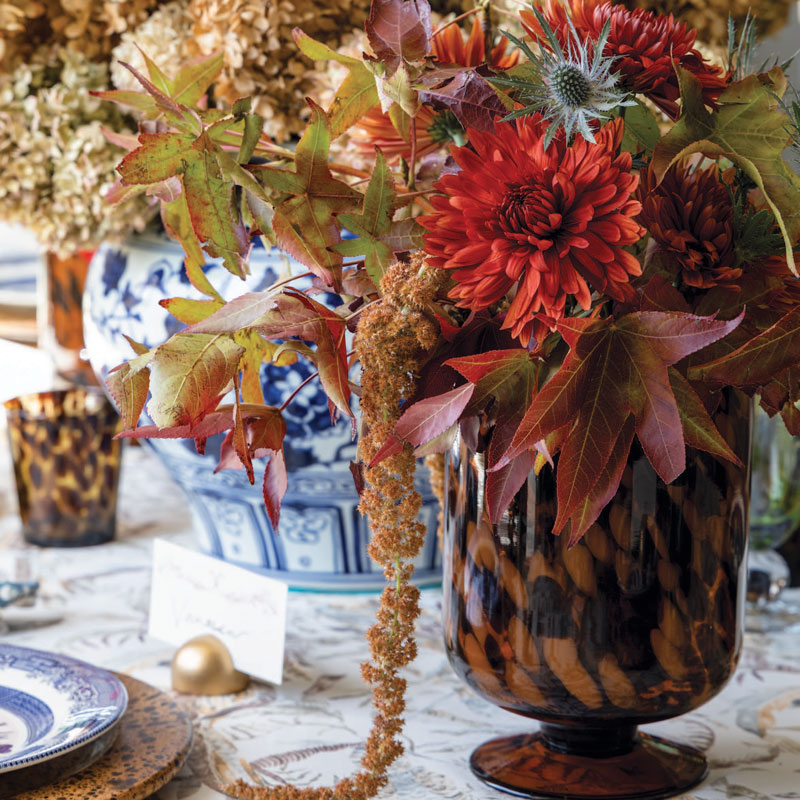 Fall table setting